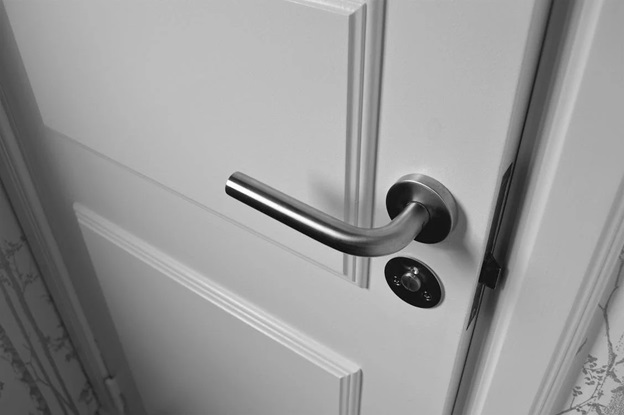 RELIABLE LOCKSMITH AND SECURITY SERVICES